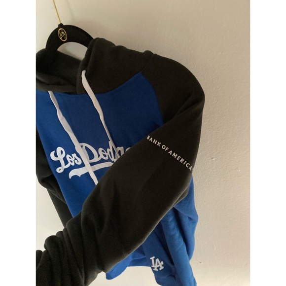 LA Dodgers hoodie - Picture 2 of 5